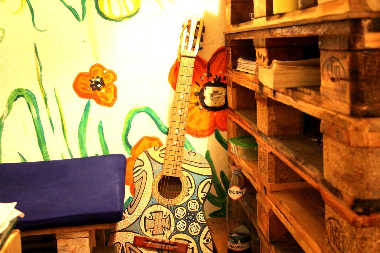 Sheni Hostel Tbilisi Eksteriør bilde