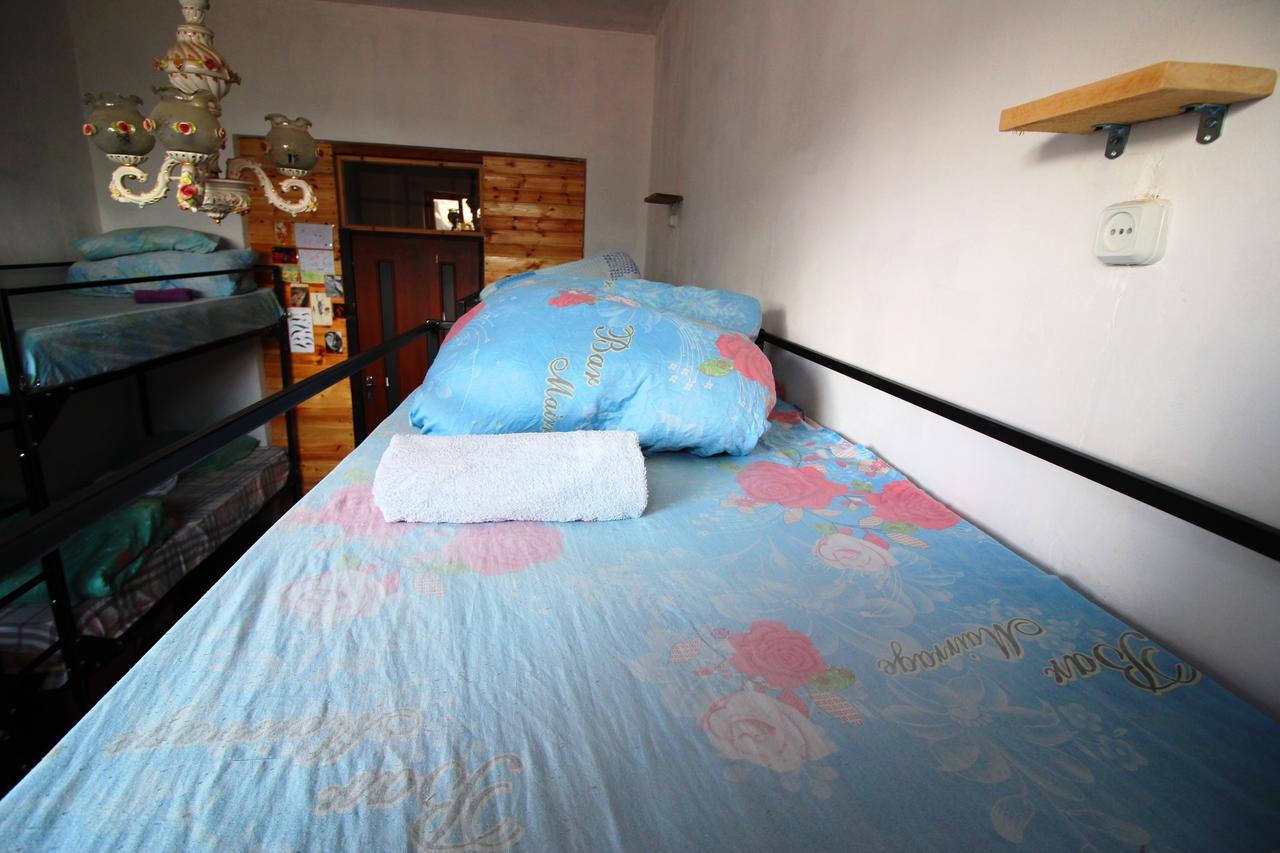 Sheni Hostel Tbilisi Eksteriør bilde