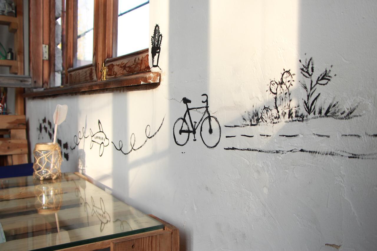 Sheni Hostel Tbilisi Eksteriør bilde