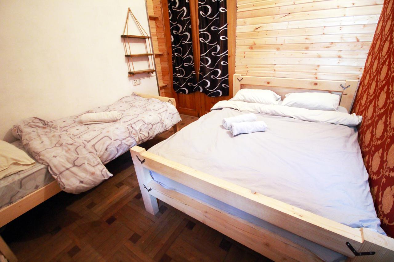 Sheni Hostel Tbilisi Eksteriør bilde